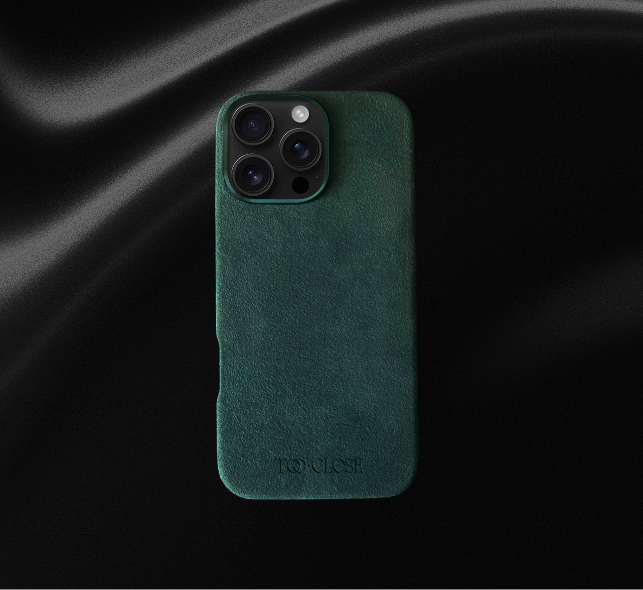 Emerald Veil Alcantara® Magsafe Case