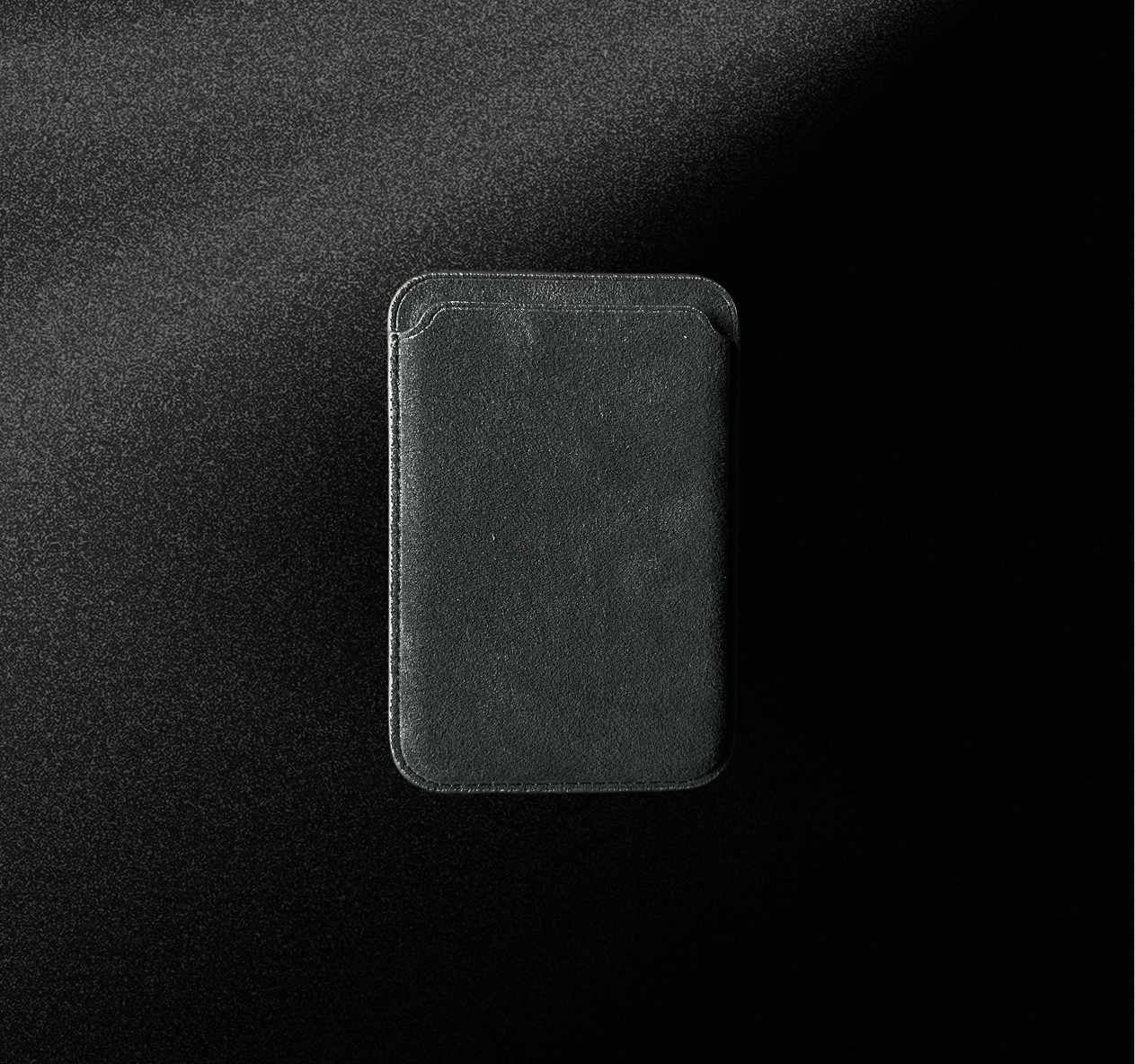 Graphite Shadow Alcantara® Magsafe Wallet